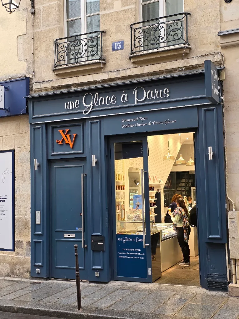Une Glace à Paris